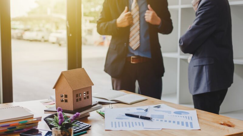 How to Handle Offers and Negotiations After Listing With Flat Fee MLS Texas