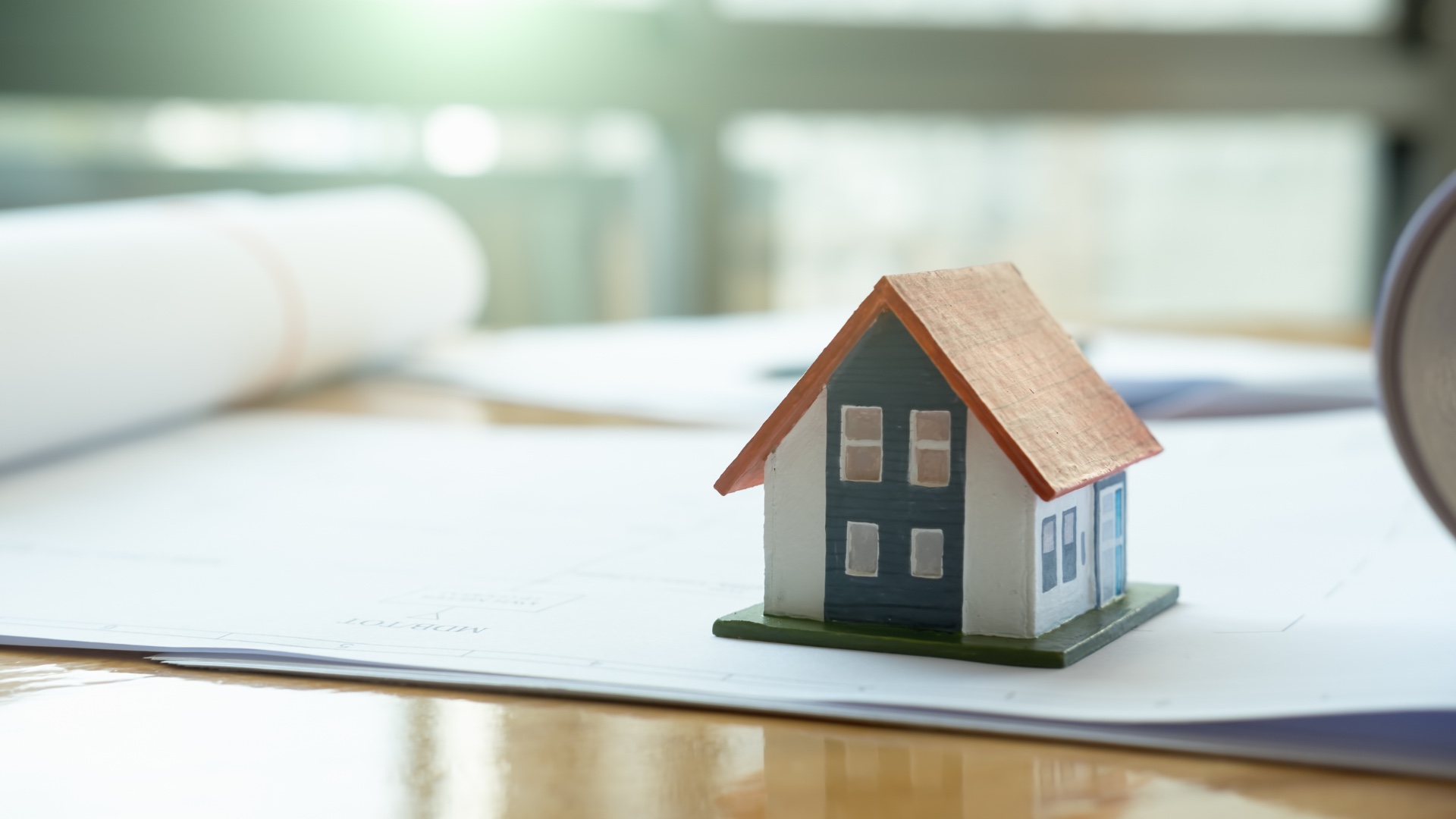 Downsizing in Arizona: How Retirees and Empty Nesters Use MLS Listing Arizona to Sell Smart